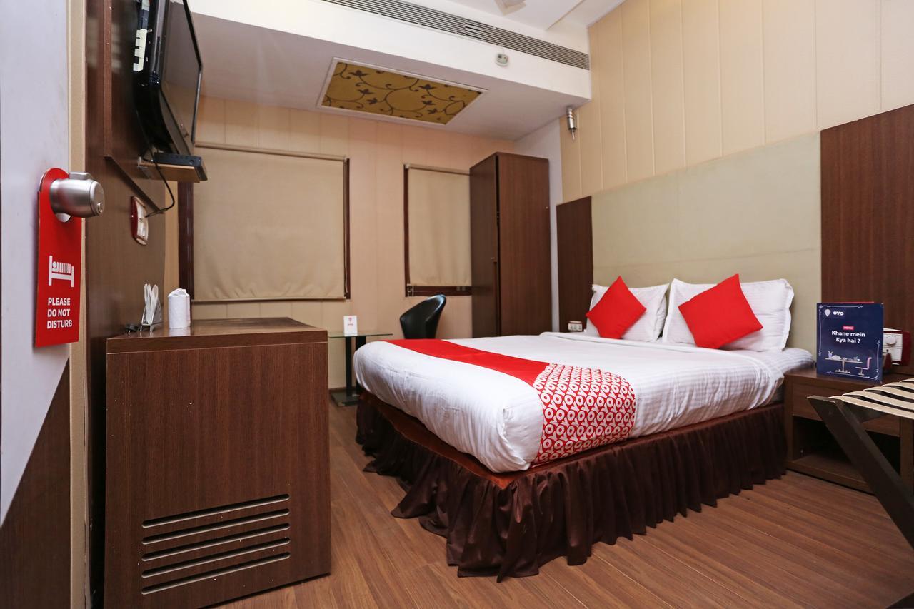 Oyo 10690 Florence Hotel Rāipur Extérieur photo